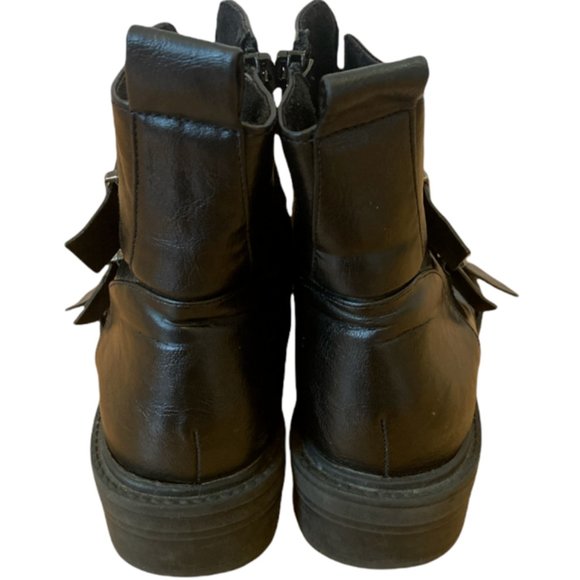 ASOS black buckle moto ankle boots - Picture 4 of 8